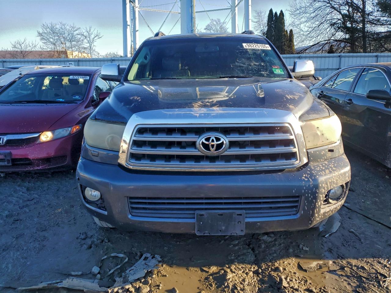 Toyota Sequoia Limited Image 3