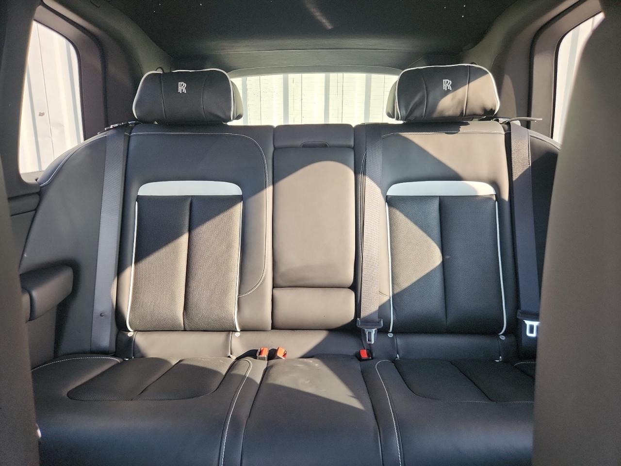 Rolls-Royce Cullinan Image 9