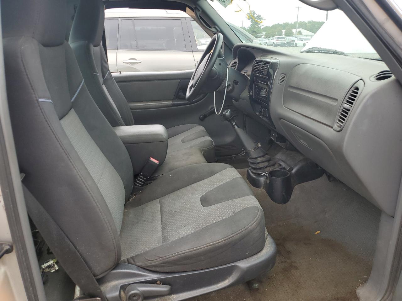 Mazda B Series Image 10