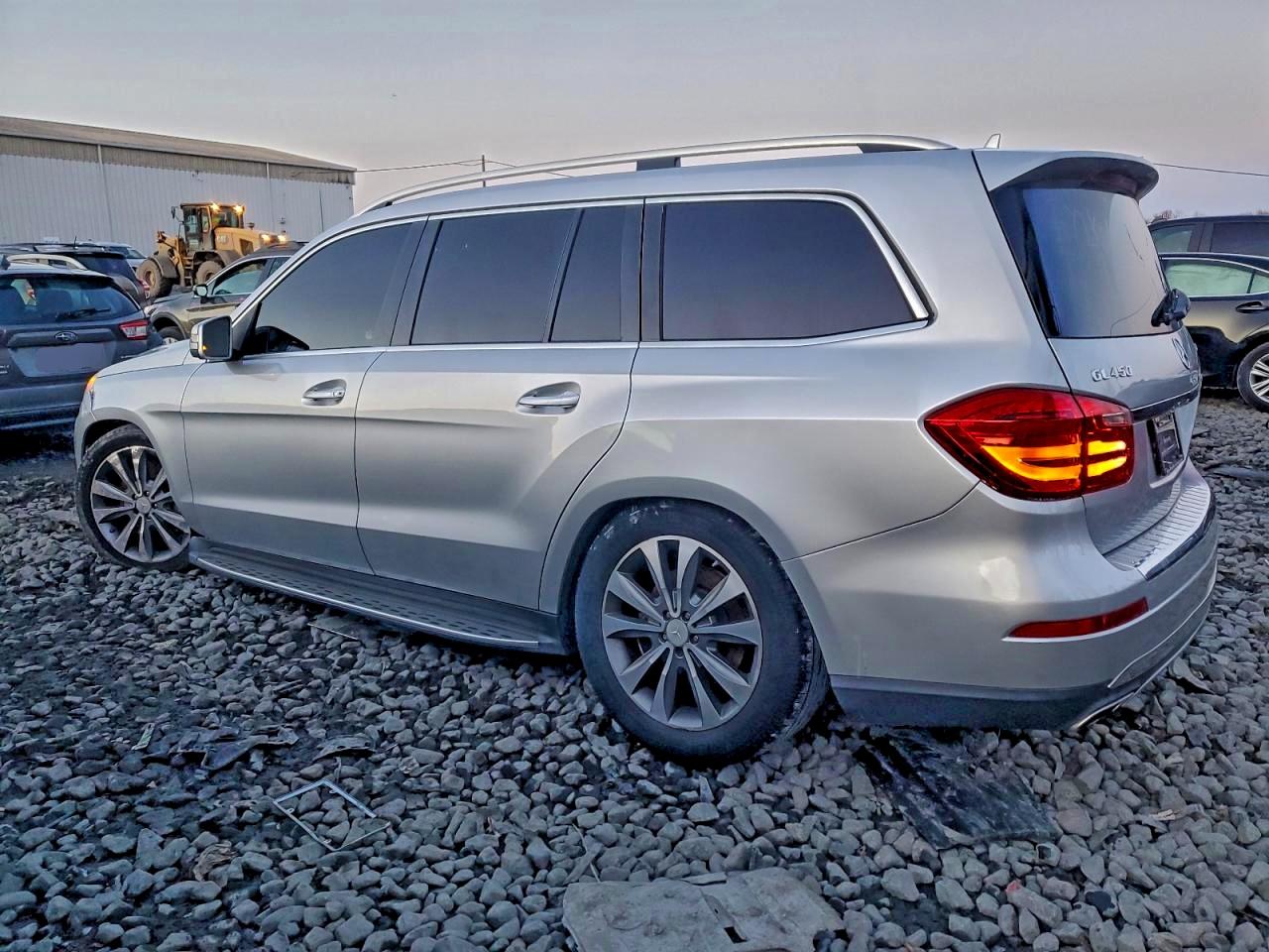 Mercedes-Benz G-Class 450 4matic Image 2