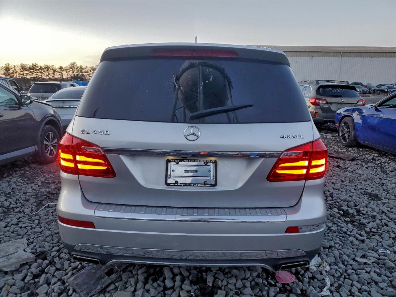 Mercedes-Benz G-Class 450 4matic Image 8