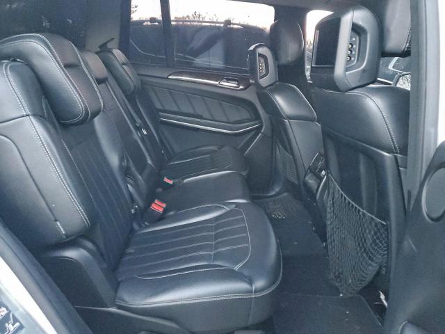 Mercedes-Benz G-Class 450 4matic Image 11