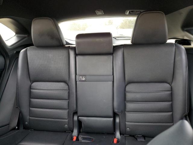 Lexus NX 300 Base Image 12