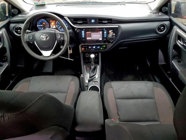 Toyota Corolla L Image 5