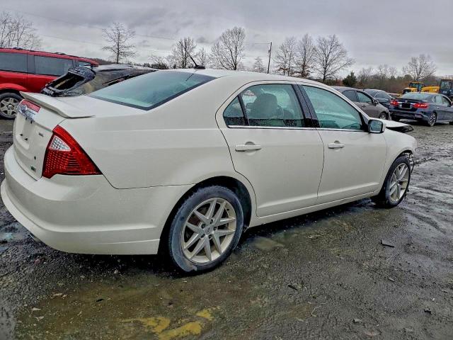 Ford Fusion Sel Image 8