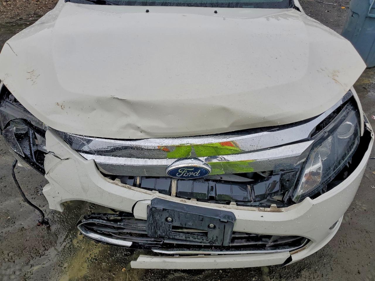 Ford Fusion Sel Image 10