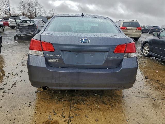 Subaru Legacy 2.5i Limited Image 5