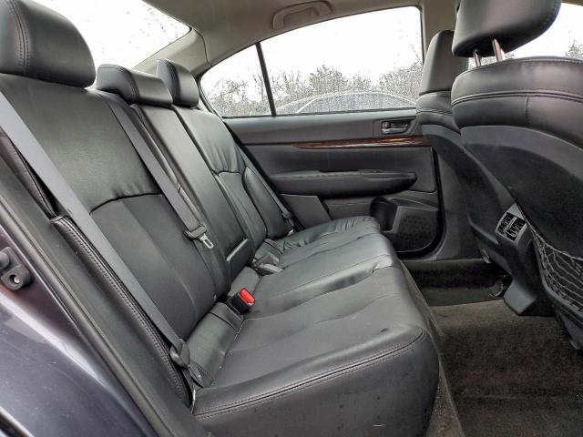 Subaru Legacy 2.5i Limited Image 7