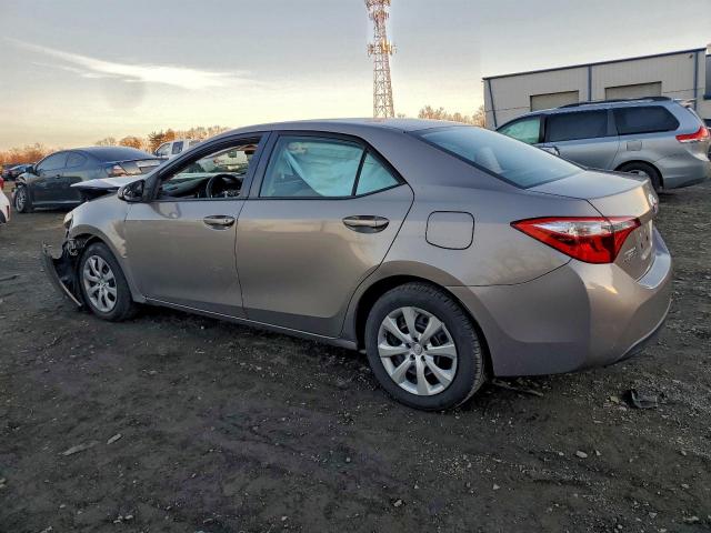 Toyota Corolla L Image 7