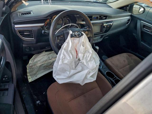 Toyota Corolla L Image 12