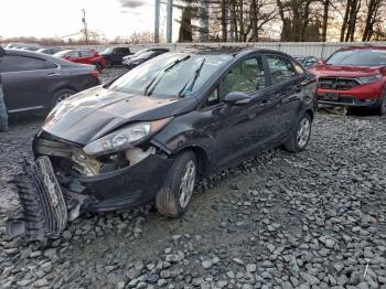  Salvage Ford Fiesta