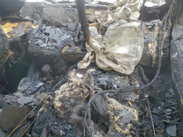 Lexus NX 300 Base Image 8