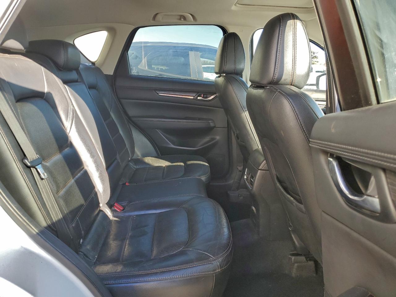 Mazda Cx Grand Touring Image 2