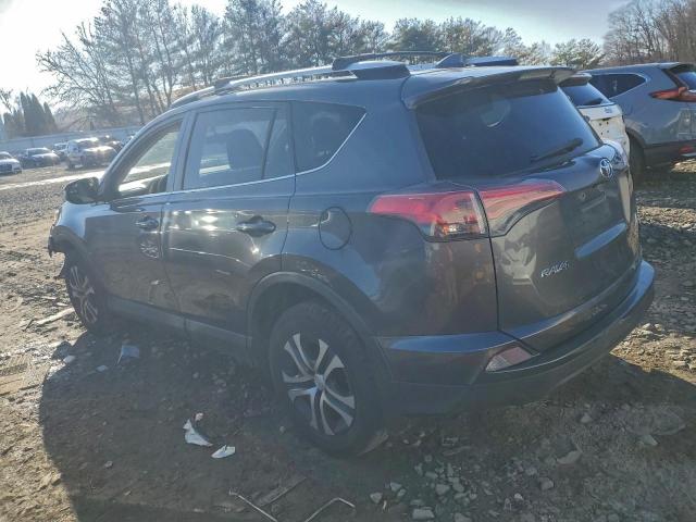 Toyota RAV4 Le Image 5