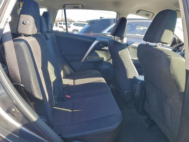 Toyota RAV4 Le Image 10