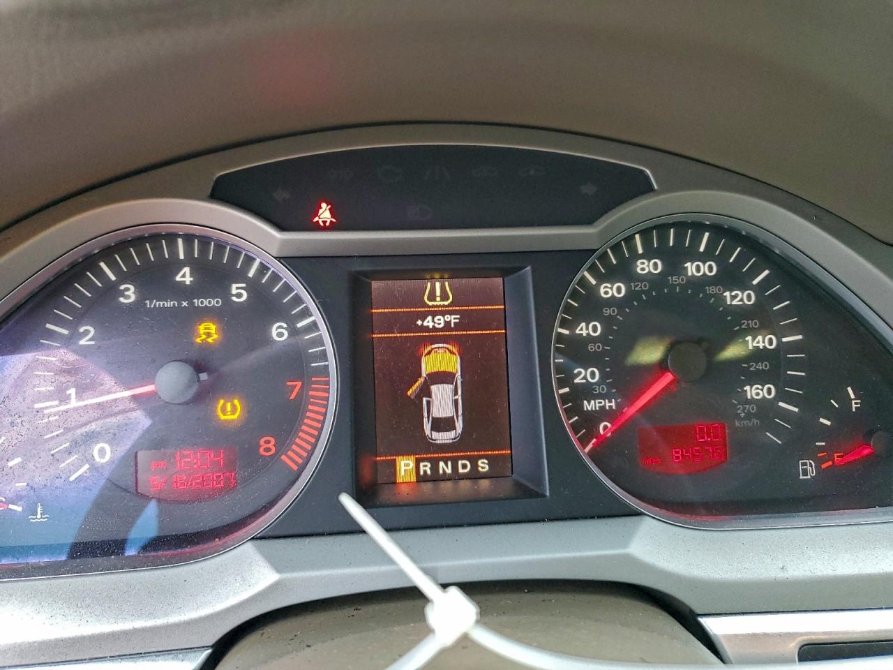 Audi A6 3.2 Quattro Image 12