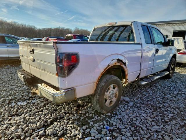 Ford F-150 Super Cab Image 12