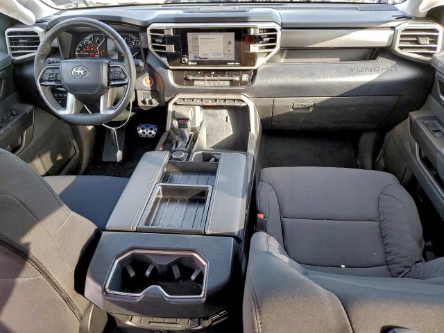 Toyota Tundra Crewmax Sr5 Image 12