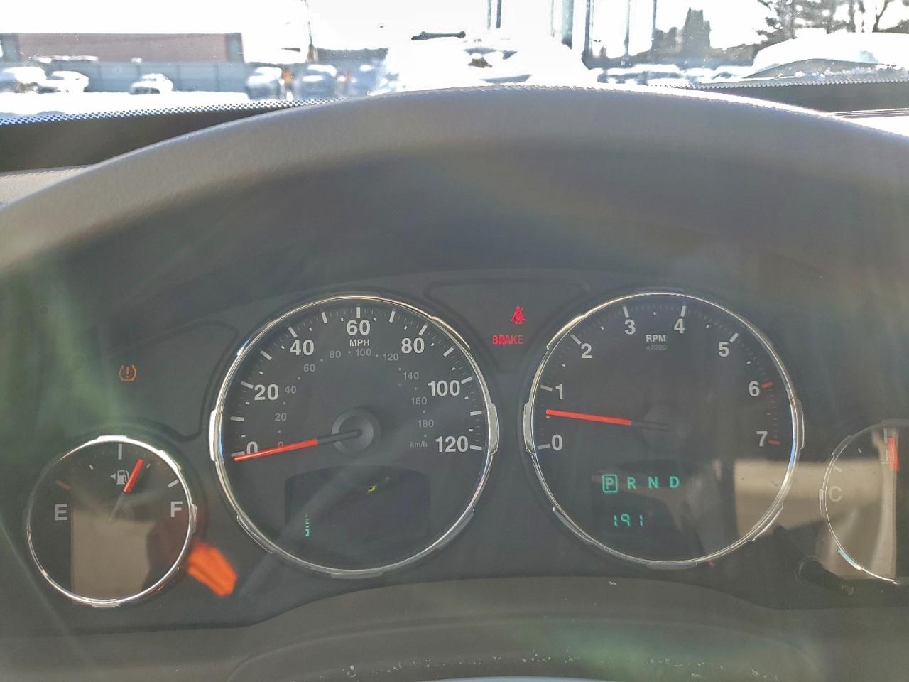 Jeep Liberty Limited Image 8