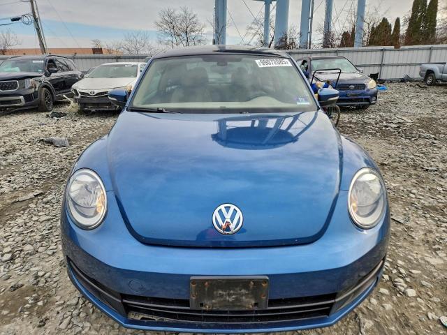 Volkswagen Beetle Se Image 3