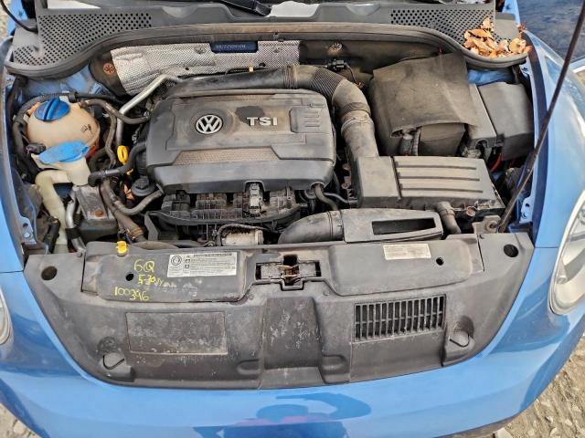 Volkswagen Beetle Se Image 8