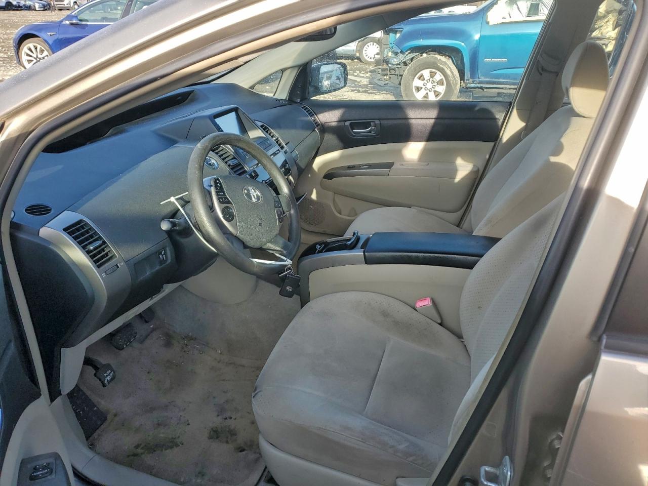 Toyota Prius Image 11