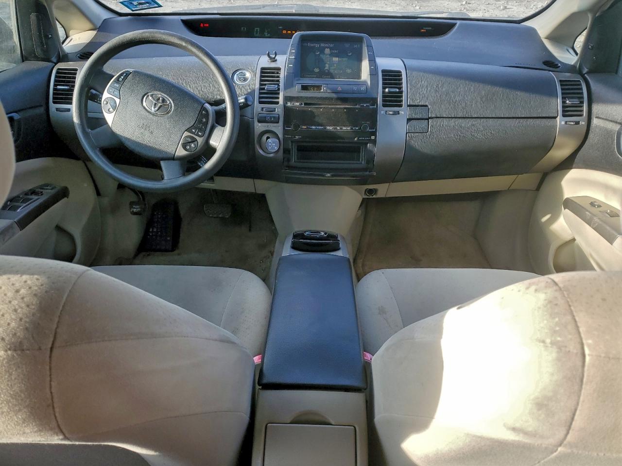 Toyota Prius Image 6