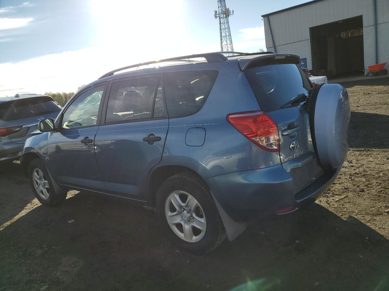 Toyota RAV4 Image 10