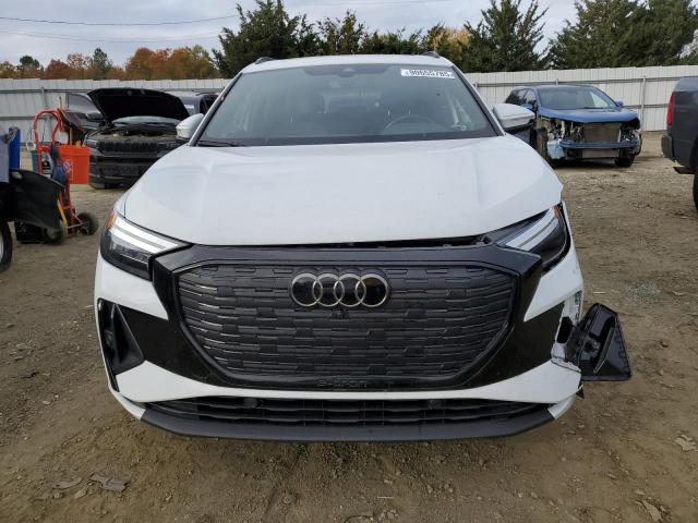 Audi Q4 Premium Image 6