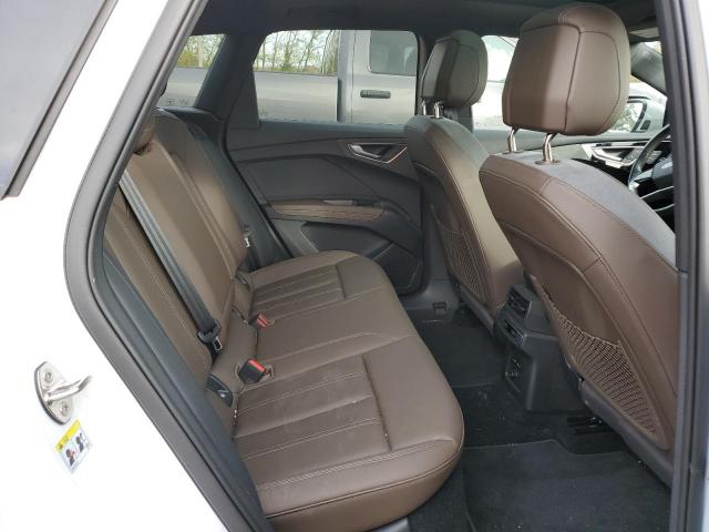 Audi Q4 Premium Image 9