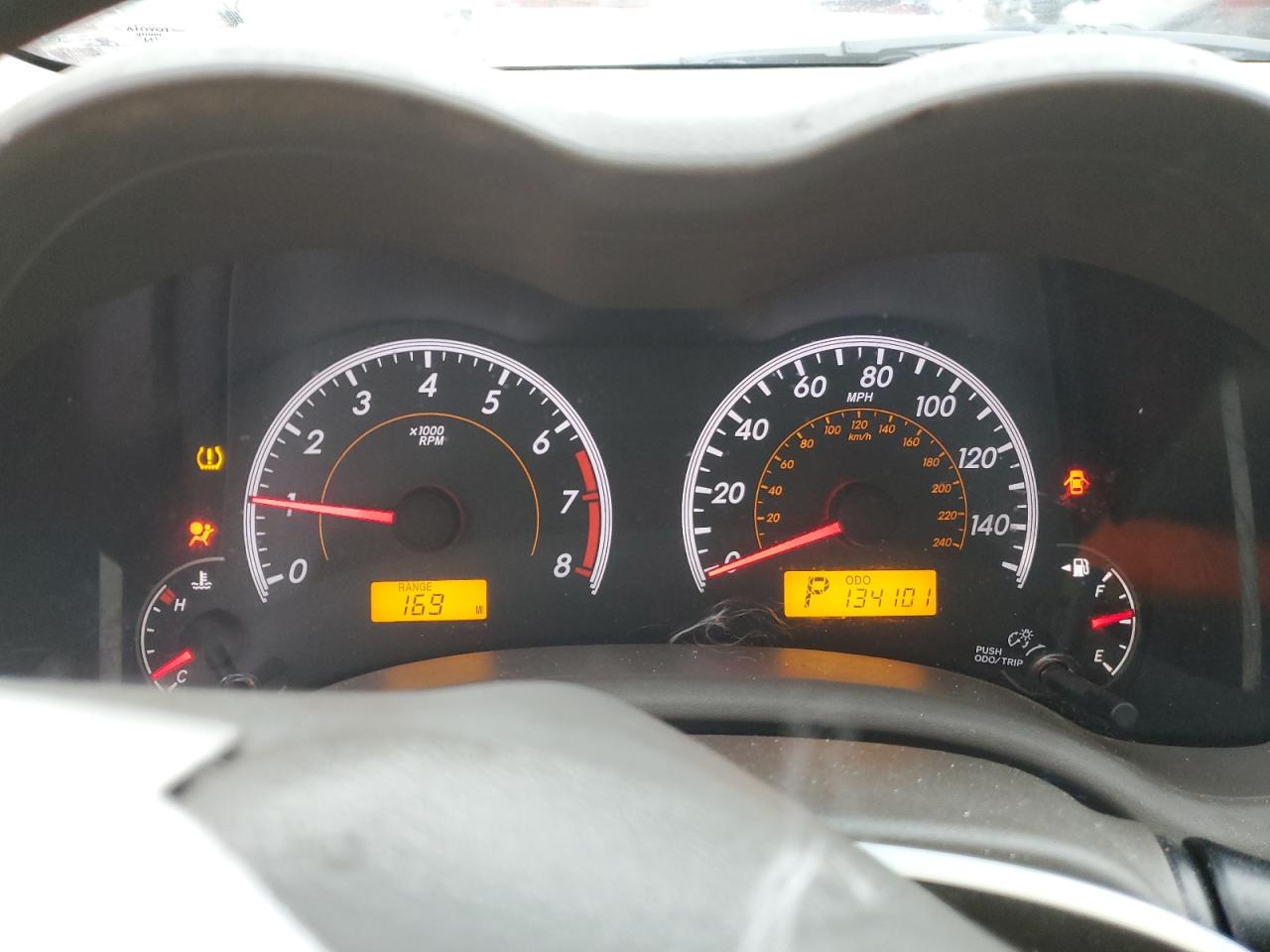 Toyota Corolla Base Image 6