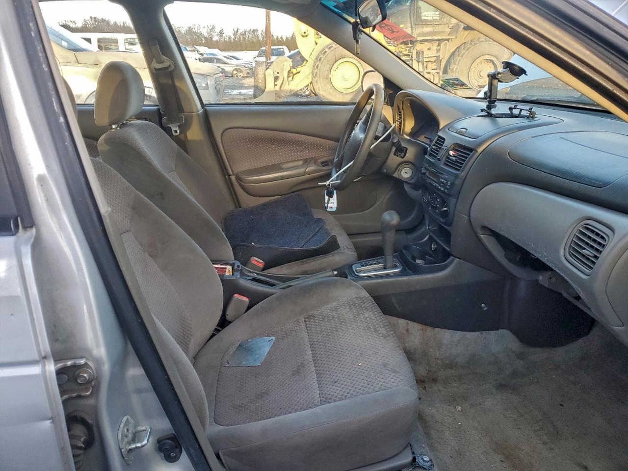 Nissan Sentra 1.8 Image 4