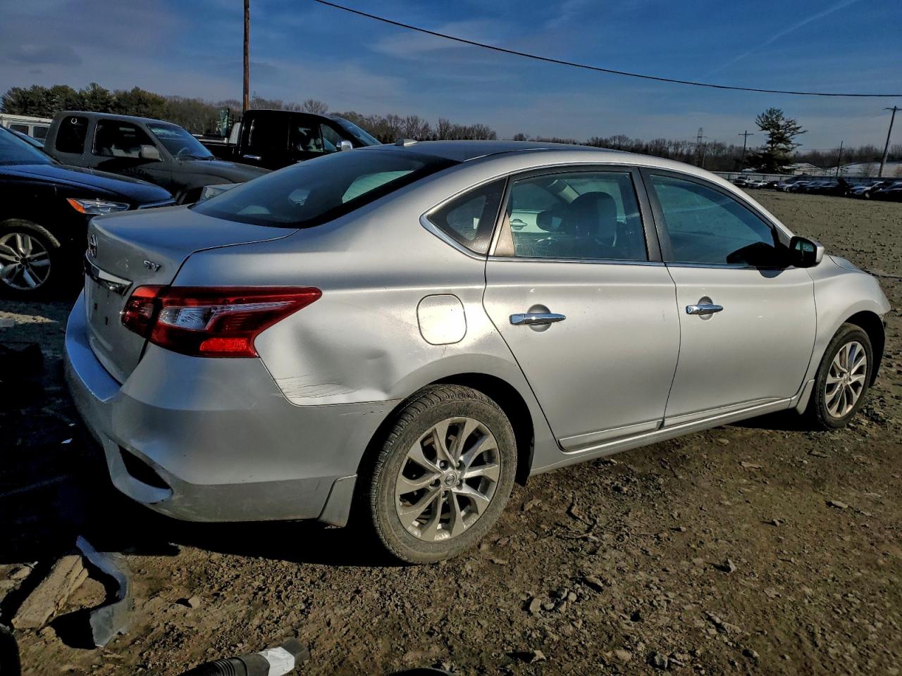 Nissan Sentra S Image 12