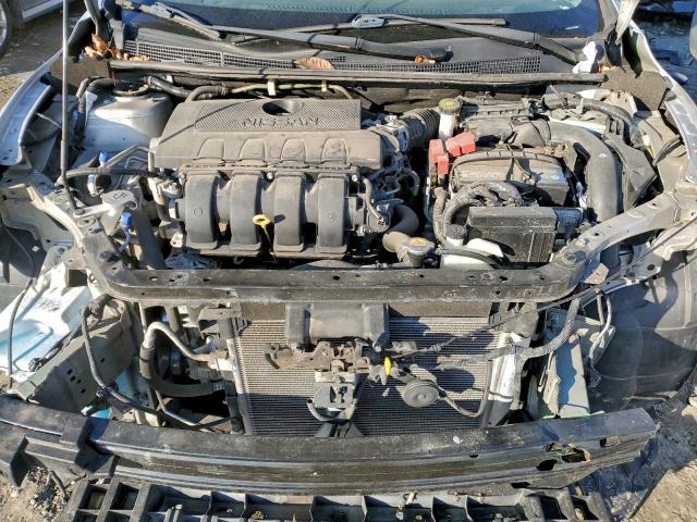 Nissan Sentra S Image 6