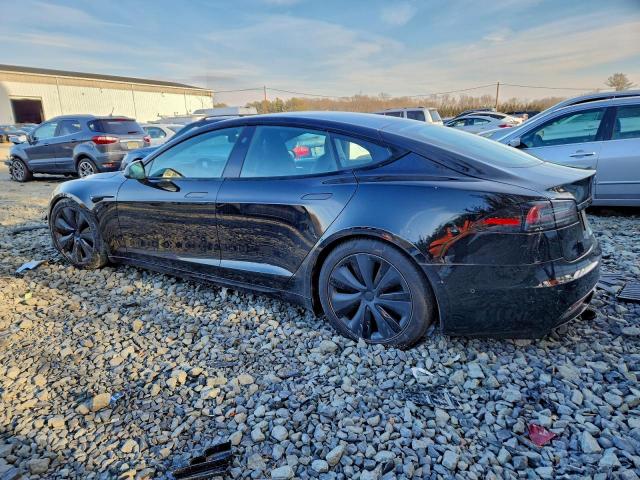Tesla Model S Image 12