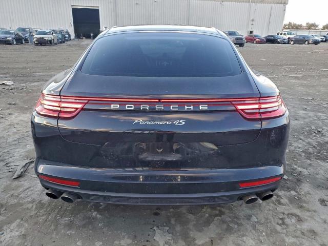 Porsche Panamera 4s Image 4
