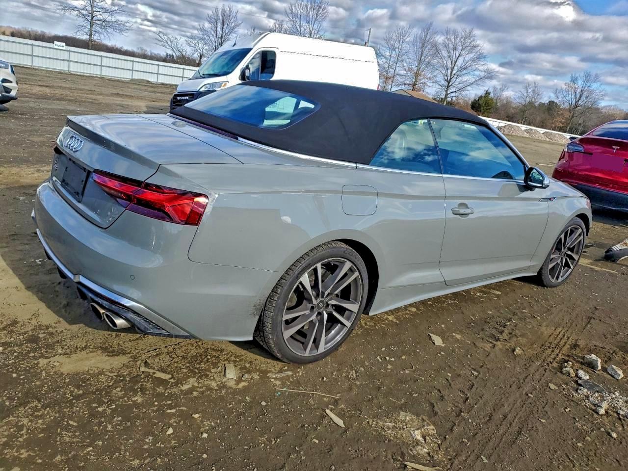 Audi S5 Premium Plus Image 2