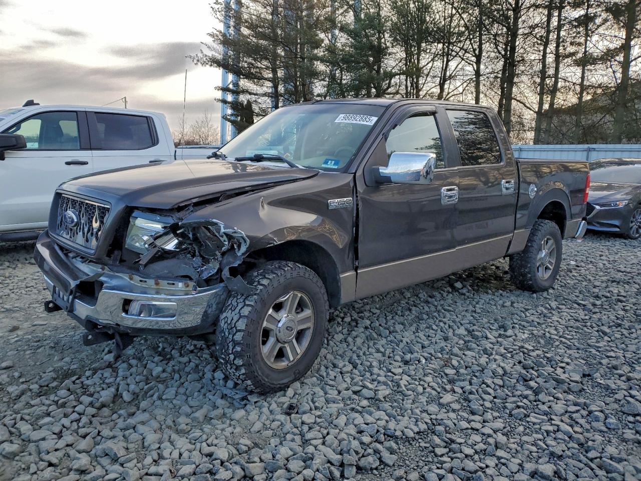 Ford F-150 Supercrew Image 1