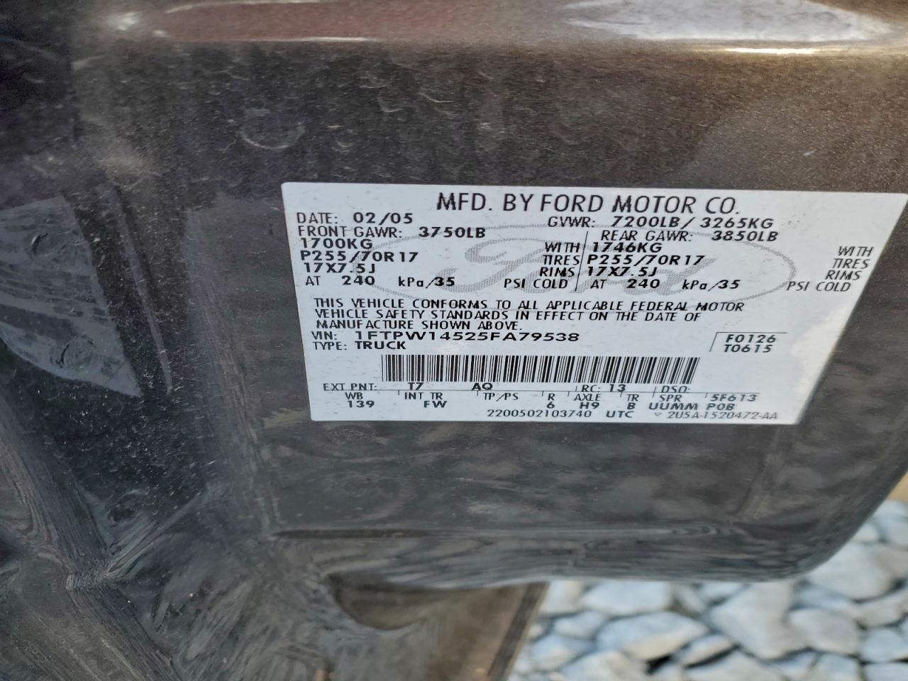 Ford F-150 Supercrew Image 11