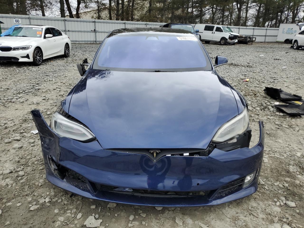 Tesla Model S Image 6