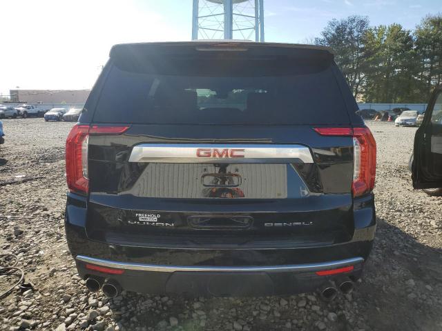 GMC Yukon Denali Image 6