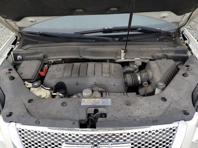 GMC Acadia Denali Image 2