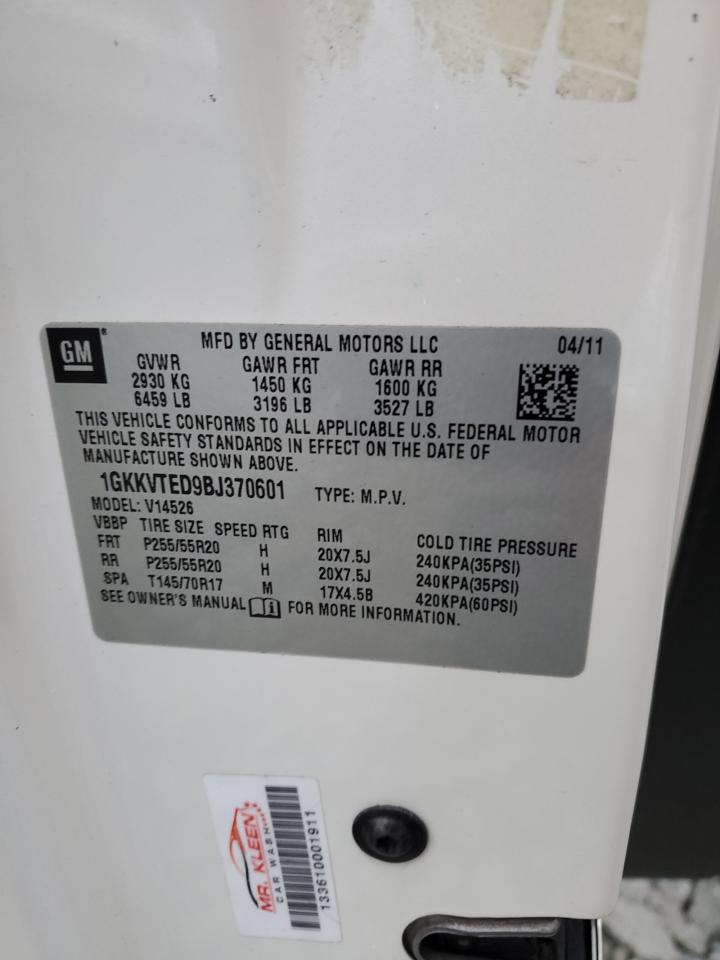 GMC Acadia Denali Image 12