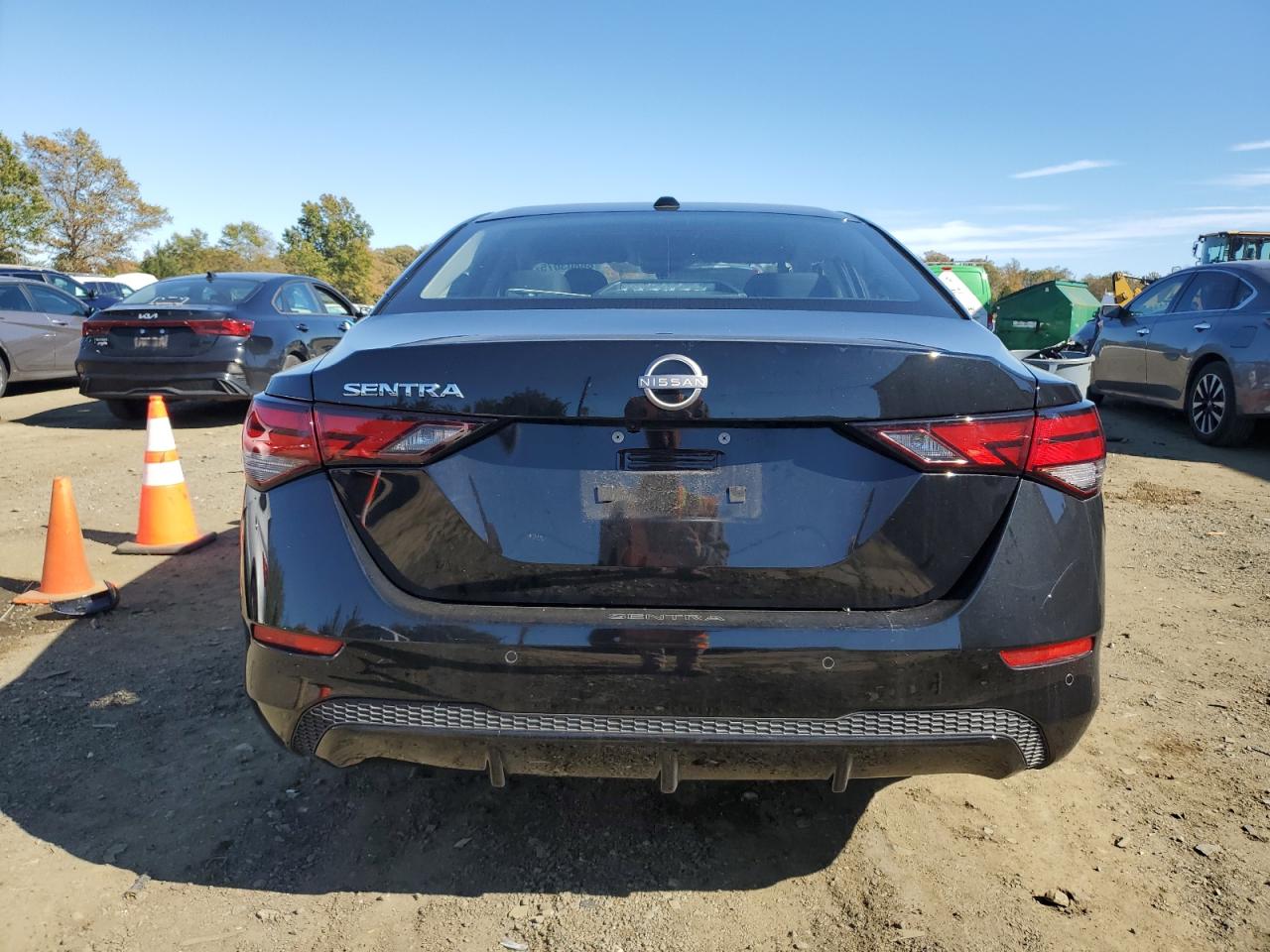 Nissan Sentra Sv Image 3