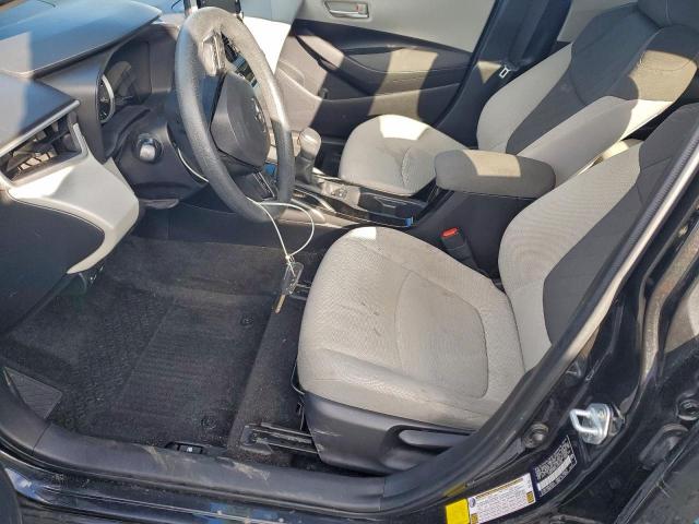 Toyota Corolla Le Image 9