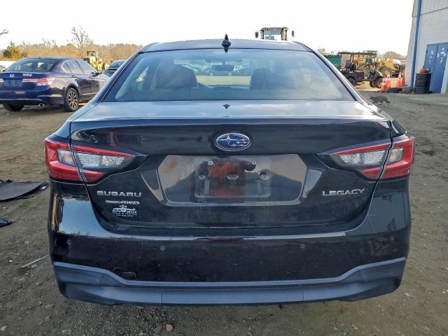 Subaru Legacy Limited Image 8