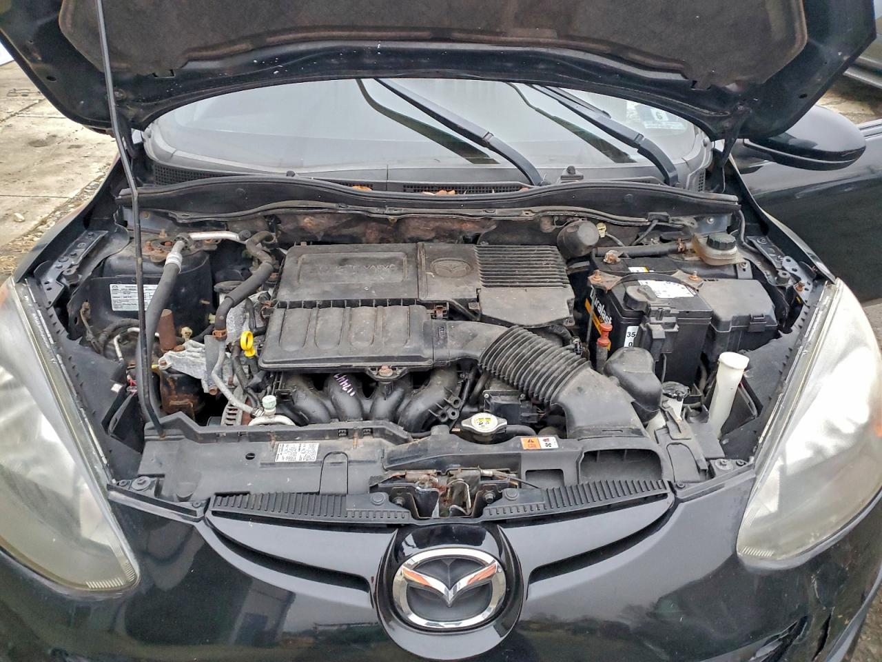 Mazda 2 Image 5