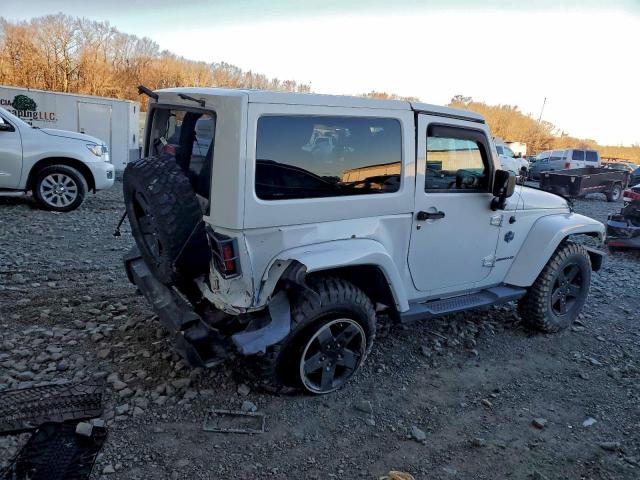 Jeep Wrangler Sahara Image 13