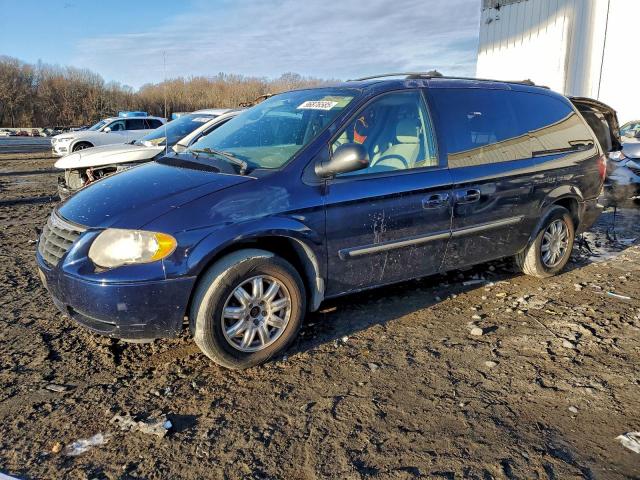  Salvage Chrysler Minivan