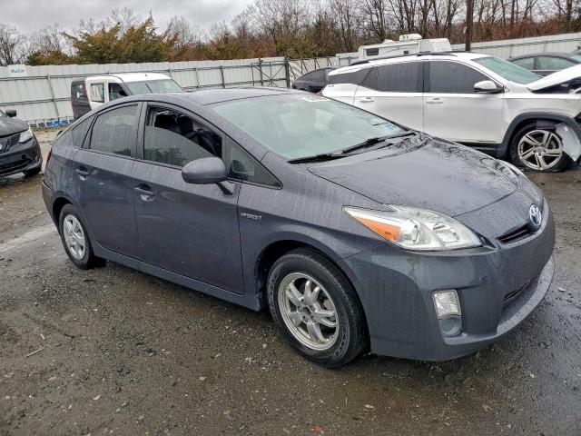 Toyota Prius Image 10